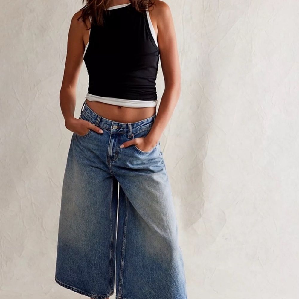 We The Free high top wide, crop jeans, size 31 32 Brand New!